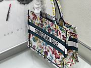 Fortok Dior Book Tote Toile de Jouy Fantastica Embroidery White Multicolored 36cm - 6