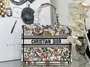 Fortok Dior Book Tote Embroidery Fantastic Beasts White Multicolored 36x27.5x16.5cm - 1