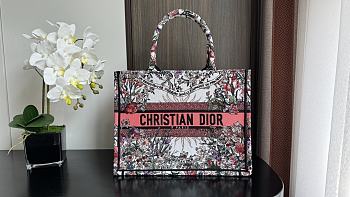 Fortok Dior Book Tote 4 Seasons Spring Sun Embroidery Ecru Multicolored 36x27.5x16.5cm