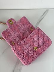 Fortok Chanel Mini Flap Bag Pink Cotton Tweed, Imitation Pearls & Gold Metal  - 6