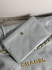 Fortok Chanel 22 Shiny Calfskin Bag Light Blue 35cm - 2