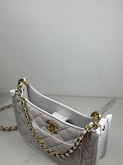 Fortok Chanel Hobo Handbag Calfskin & Gold-Tone Metal White 20×24×6cm - 6