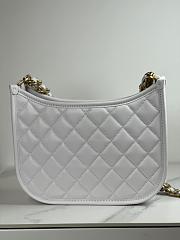 Fortok Chanel Hobo Handbag Calfskin & Gold-Tone Metal White 20×24×6cm - 3
