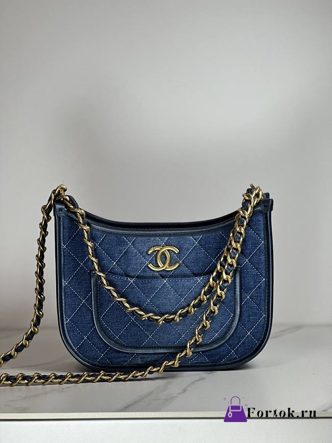 Fortok Chanel Hobo Handbag Calfskin & Gold-Tone Metal Blue Denim 20×24×6cm - 1