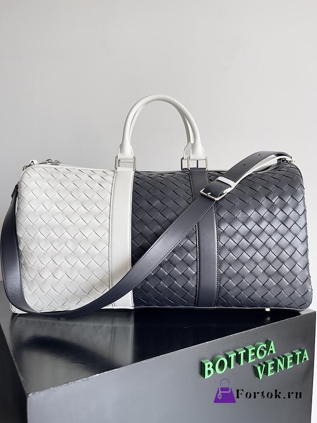 Fortok Bottega Veneta Medium Intrecciato Duffle Bag Black and White 50x27x24cm - 1