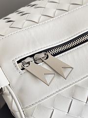 Fortok Bottega Veneta Medium Intrecciato Duffle Bag Black and White 50x27x24cm - 6