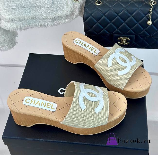 Fortok Chanel Beige Mesh Neoprene CC Wooden Slide Sandals - 1