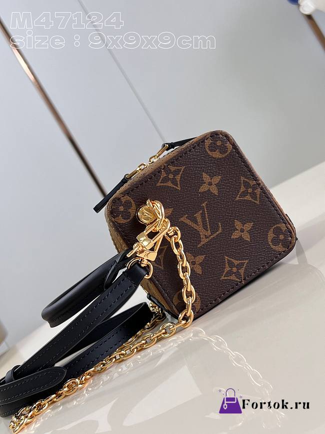 Fortok Louis Vuitton Dice Bag Monogram Coated Canvas M47124 9x9x9cm - 1