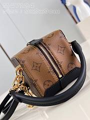 Fortok Louis Vuitton Dice Bag Monogram Coated Canvas M47124 9x9x9cm - 3
