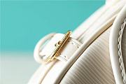 Fortok Louis Vuitton Saumur BB Bag White M23746 20x16x7.5cm - 4