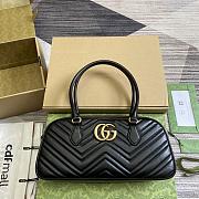 Fortok Gucci GG Marmont Medium Top Handle Bag in Black 795218 35.5x16.5x7cm - 1