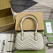 Fortok Gucci GG Marmont Small Top Handle Bag in Light Grey 795199 25.5x15.5x6.5cm - 3