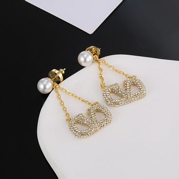 Fortok Valentino Jewel Letter Earrings