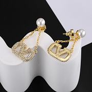 Fortok Valentino Jewel Letter Earrings - 3