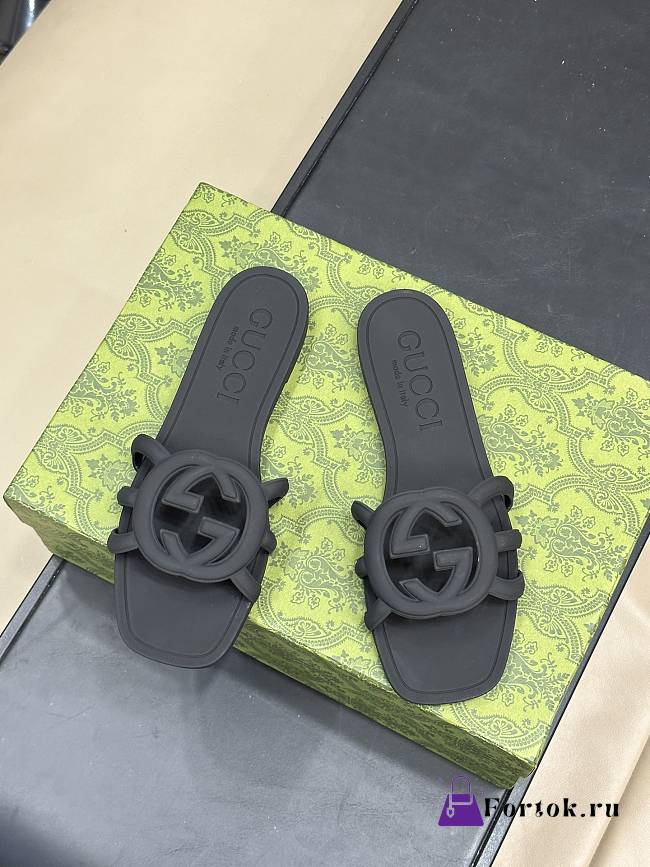 Fortok Gucci Interlocking G Slide Sandals Black Rubber - 1