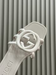 Fortok Gucci Interlocking G Slide Sandals White Rubber - 2