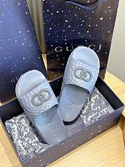 Fortok Gucci Men 's Interlocking G Slide Sandals Light Blue Textured Rubber - 5