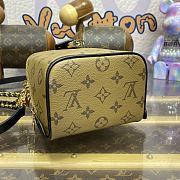 Fortok Louis Vuitton Just In Case Handbag Light Brown M47162 13x14x11cm - 3