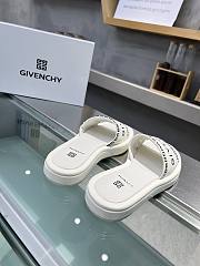 Fortok Givenchy Slides in White - 2