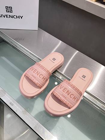 Fortok Givenchy Slides in Pink