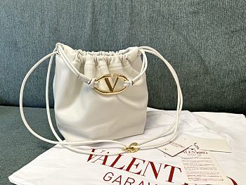 Fortok Valentino Garavani VLogo Pouf Bucket Bag White 23x19x14cm