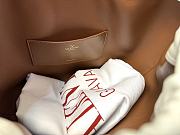 Fortok Valentino Garavani VLogo Pouf Bucket Bag White 23x19x14cm - 6