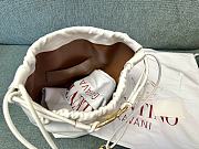 Fortok Valentino Garavani VLogo Pouf Bucket Bag White 23x19x14cm - 5