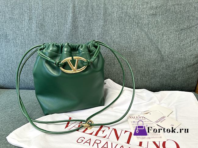 Fortok Valentino Garavani VLogo Pouf Bucket Bag Green 23x19x14cm - 1
