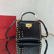 Fortok Valentino Garavani Rockstud Alcove Handbag In Black 22x17x9cm - 1