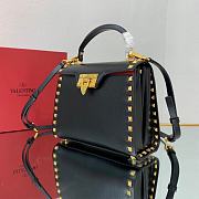 Fortok Valentino Garavani Rockstud Alcove Handbag In Black 22x17x9cm - 6