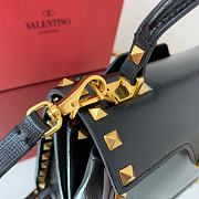 Fortok Valentino Garavani Rockstud Alcove Handbag In Black 22x17x9cm - 5