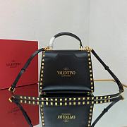 Fortok Valentino Garavani Rockstud Alcove Handbag In Black 22x17x9cm - 4