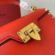 Fortok Valentino Garavani Rockstud Alcove Handbag In Red 22x17x9cm - 4