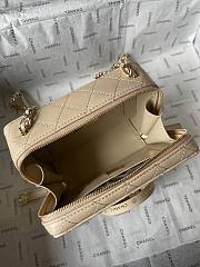 Fortok Chanel 24S Camera Bag Beige 11.5x16x6cm - 2