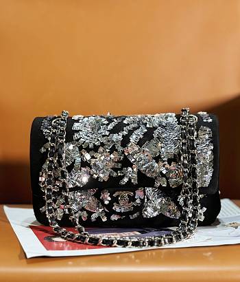 Fortok Chanel Classic Bag Embroidered Velvet, Sequins & Silver-Tone MetalBlack & Silver 15.5x25.5x6.5cm