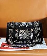 Fortok Chanel Classic Bag Embroidered Velvet, Sequins & Silver-Tone MetalBlack & Silver 15.5x25.5x6.5cm - 5