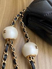Fortok Chanel Mini Flap Bag Lambskin, Imitation Pearls & Gold-Tone Metal Black 11.5×17×5cm  - 6