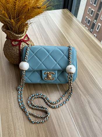 Fortok Chanel Mini Flap Bag Lambskin, Imitation Pearls & Gold-Tone Metal Blue 11.5×17×5cm