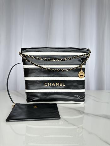 Fortok Chanel 22 Handbag Shiny Calfskin, Calfskin & Gold-Tone Metal Black & White 35×37×7cm