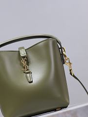 Fortok Saint Laurent Le37 Bucket Bag Green Shiny Leather 765870 15x13x6cm - 4