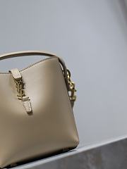 Fortok Saint Laurent Le37 Bucket Bag Beige Shiny Leather 765870 15x13x6cm - 3