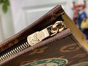 Fortok Louis Vuitton Toilet Pouch Flight Mode M83487 20x25x5.5cm  - 4