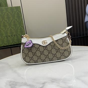 Fortok Gucci GG Super Mini Shoulder Bag With Charm 784732 10x19x3cm