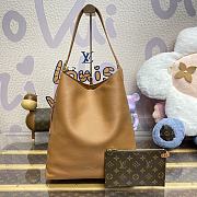 Fortok Louis Vuitton Low Key Hobo MM Bag Brown M24974 31x35x18cm - 1