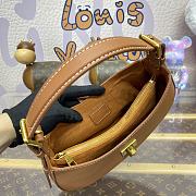 Fortok Louis Vuitton Low Key Shoulder Bag Brown M24885 26x18x7cm - 5