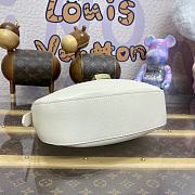 Fortok Louis Vuitton Low Key Shoulder Bag White M24990 26x18x7cm - 4