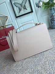 Fortok Salvatore Ferragamo Shoulder Bag Beige 21G179 24.5x7x15.5cm - 2
