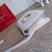 Fortok Salvatore Ferragamo Medium Vela Calfskin Shoulder Bag Pink 22D293 21x14x5cm - 3