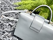 Fortok Salvatore Ferragamo Trifolio Box Bag White 20×15×8cm - 6