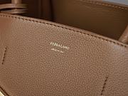Fortok Ferragamo Hug Brown Leather Handbag 31.5×19×22cm - 4